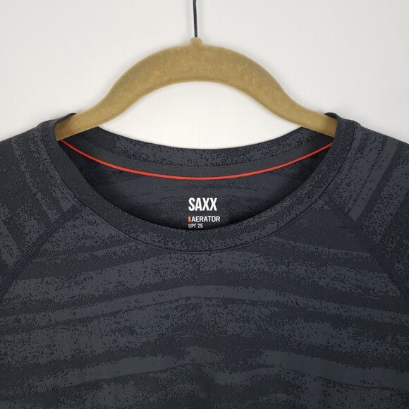 Saxx Aerator Short Sleeve T-Shirt UPF 25 Gray Perforated SXST14 Mens Size XL - Picture 4 of 8